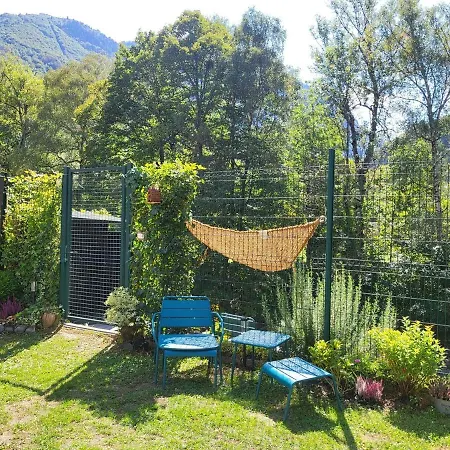 Maison Village 4 Chambres, Vue Montagne Et Acces Direct Au Gave! *